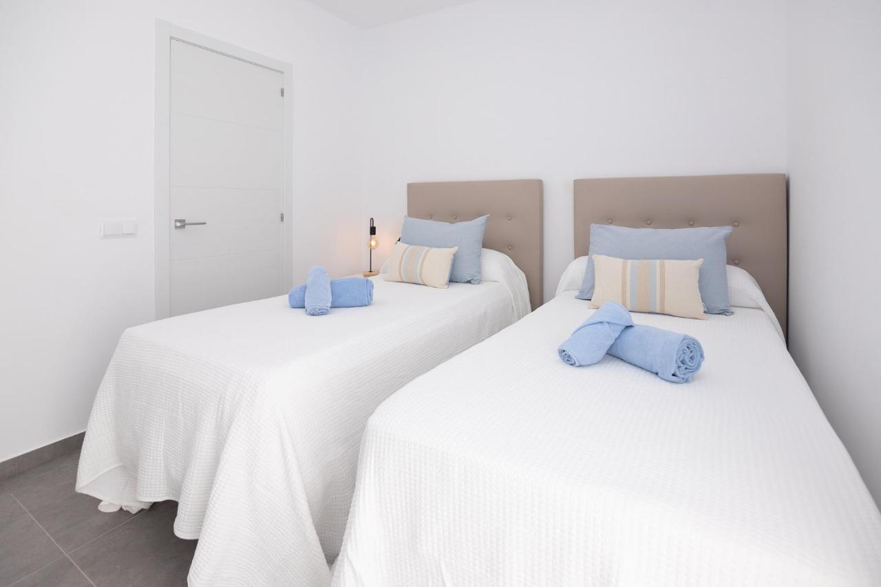 Apartment Family 1 Beachfront Corralejo By Holidays Home Exteriör bild