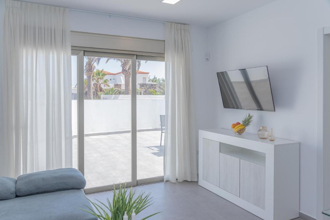 Apartment Family 1 Beachfront Corralejo By Holidays Home Exteriör bild